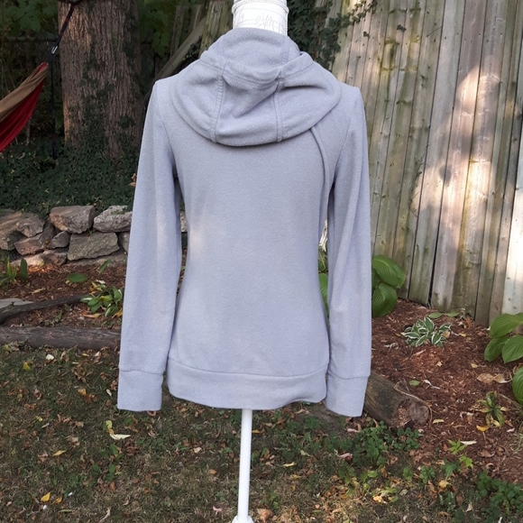Size S Bench gray Fleese thumb hole hoodie sweater - Picture 6 of 12